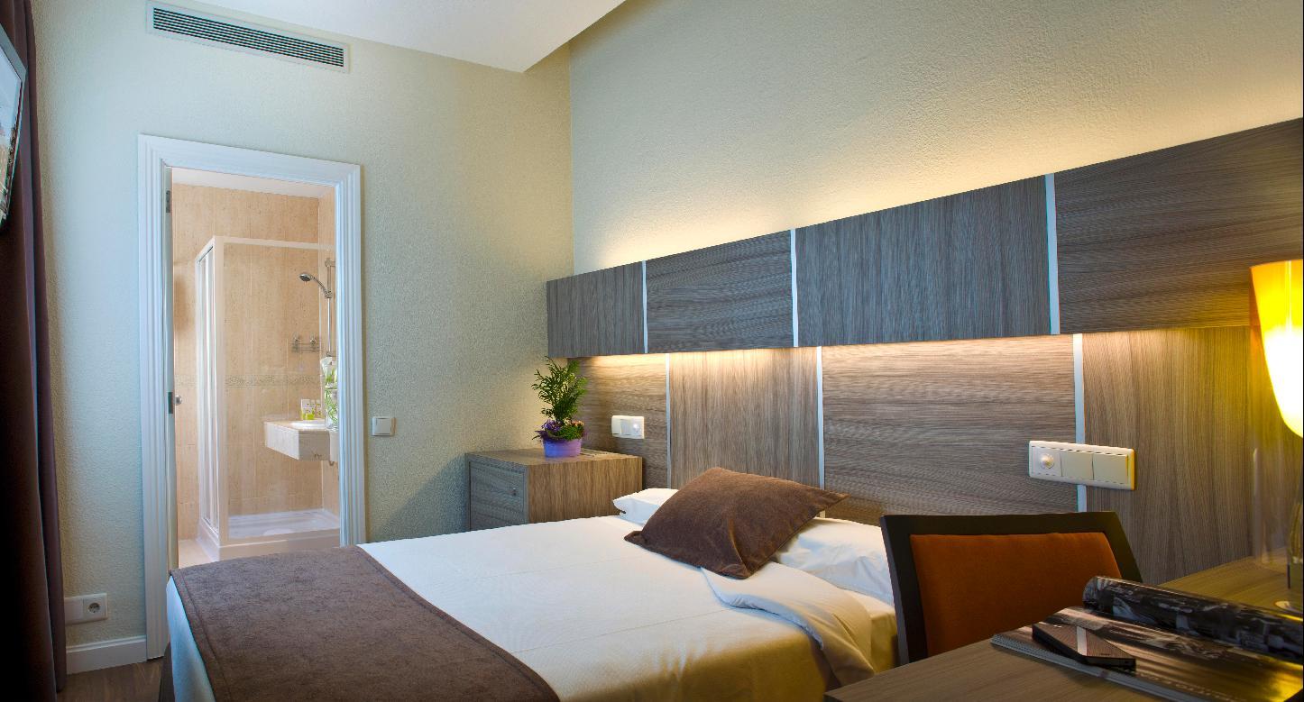 Hotel Serrano Madrid Esterno foto
