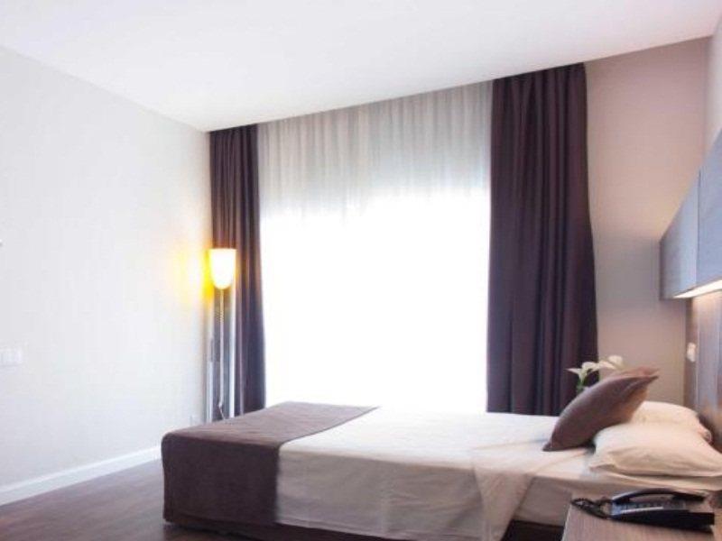 Hotel Serrano Madrid Esterno foto